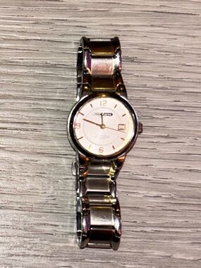 Vintage Slim Silver and Gold Two-Tone Round Dial Watch